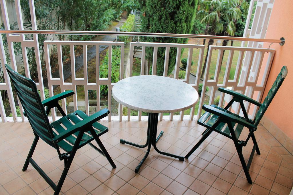 Apartment Brinovec Portorose Esterno foto