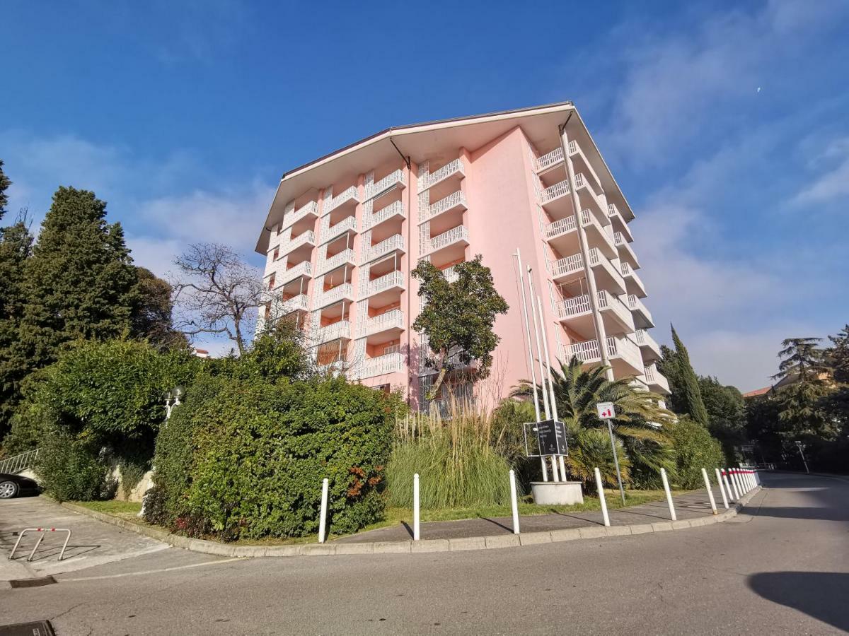 Apartment Brinovec Portorose Esterno foto